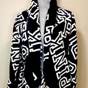 Victoria’s Secret small Robe, black